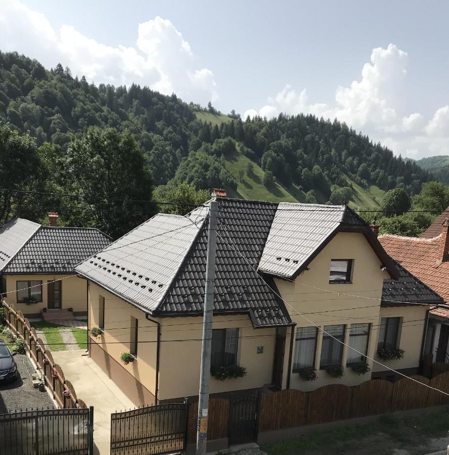 Вілла Casa Pricas Моєчу-де-Жос Екстер'єр фото