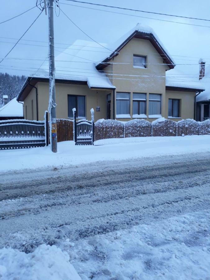 Вілла Casa Pricas Моєчу-де-Жос Екстер'єр фото