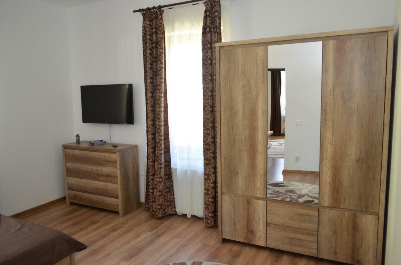 Вілла Casa Pricas Моєчу-де-Жос Екстер'єр фото